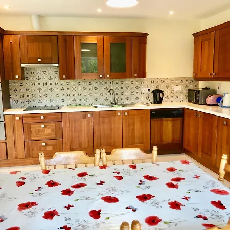 Grove Nyaraló Loughgunnen